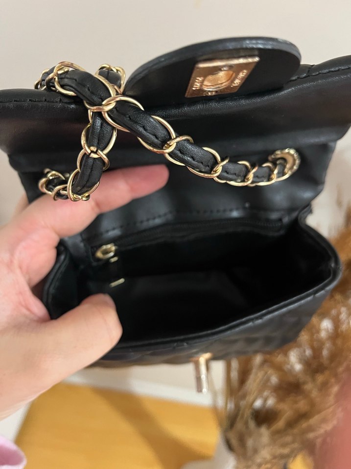 Channel siyah canta - Görsel 3