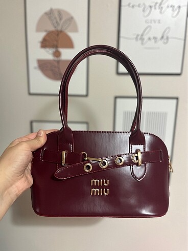 Miu Miu Çanta