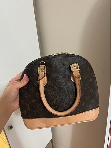 Louis Vuitton Çanta