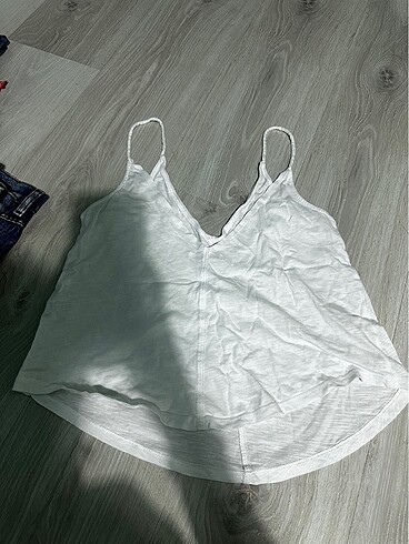 zara ust