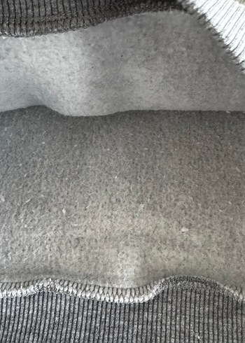 Erkek Çocuk Gri Sweatshirt Peluş Detaylı - Görsel 3