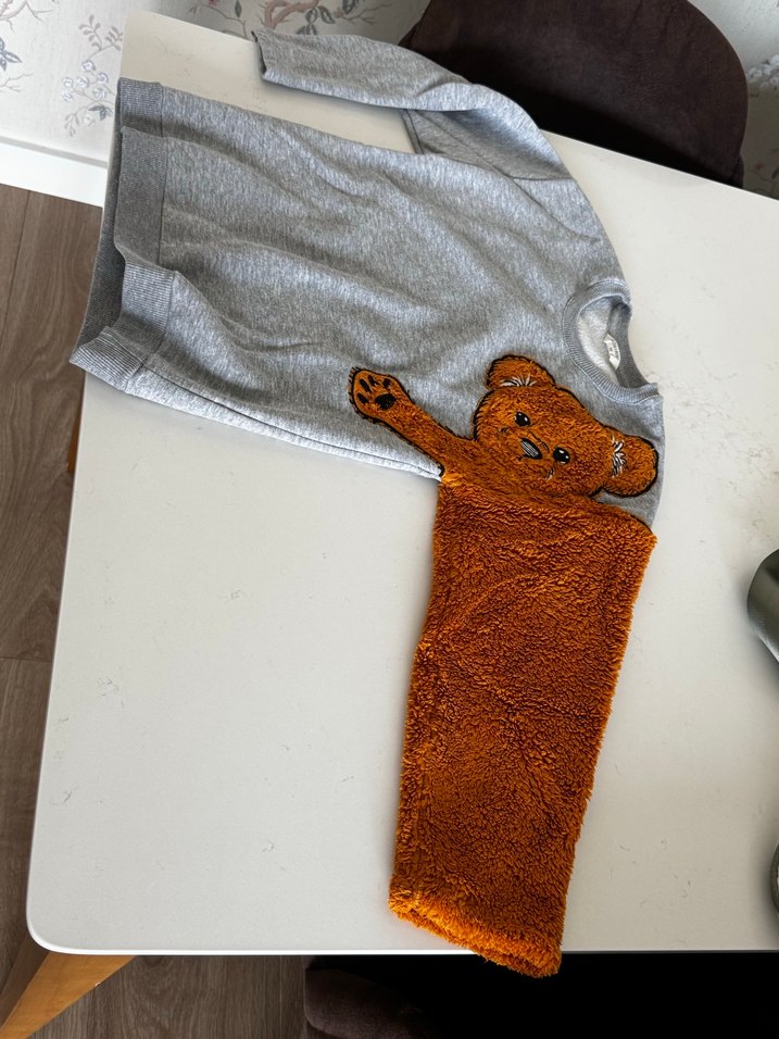 Erkek Çocuk Gri Sweatshirt Peluş Detaylı - Görsel 4