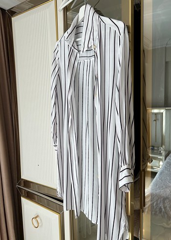 Beyaz Çizgili Uzun Kollu Kadın Gömlek - Görsel 3