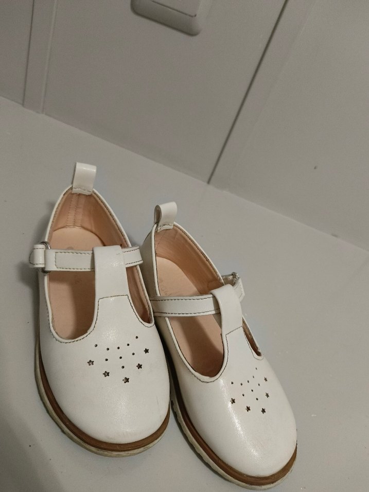 Kız Çocuk Krem Tokalı Babet Ayakkabı - Görsel 2