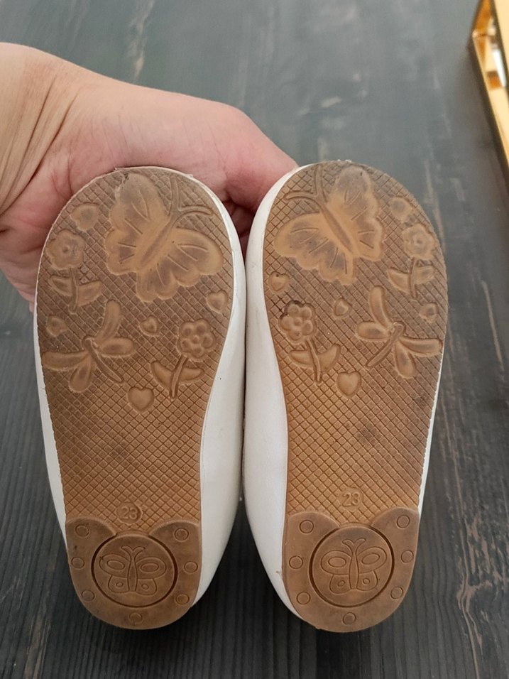 Kız Çocuk Beyaz Babet Ayakkabı - Görsel 2