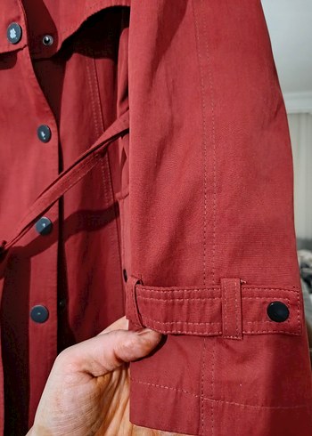 Kemerli Kırmızı Süet Uzun Trençkot - Görsel 7
