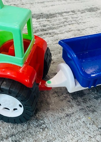 Renkli Plastik Oyuncak Traktör - Görsel 2