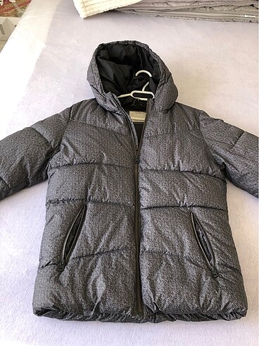 Zara mont