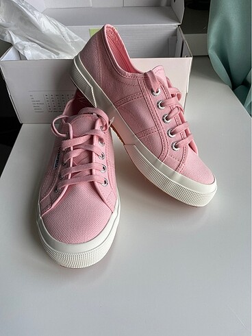 Superga