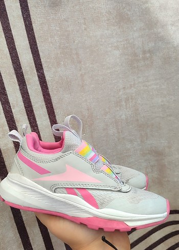 Reebok Kız Çocuk Gri-Pembe Cırt Cırtlı Spor Ayakkabı
