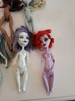  Beden Monster High Kırık bebek