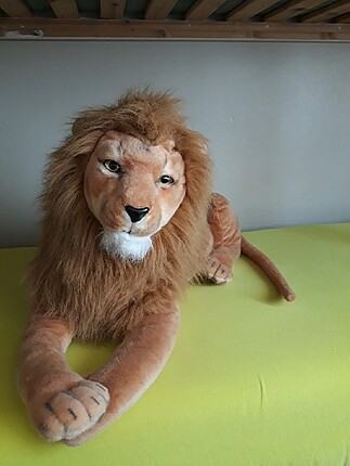Peluş aslan