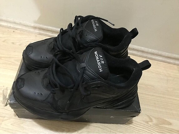 Nike Air Monarch 45.5 numara