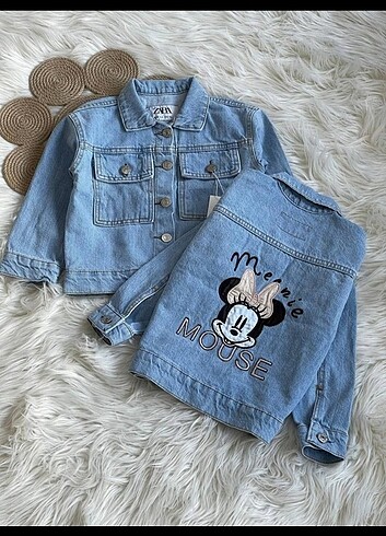 Zara Minnie Nakışlı kot Ceket No 122 3 4 yaş . ÜRÜNÜN DEFOSU MEV