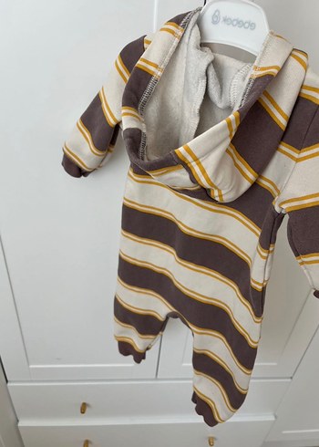 Kapüşonlu Carters Çizgili Erkek Bebek Tulumu - Görsel 6