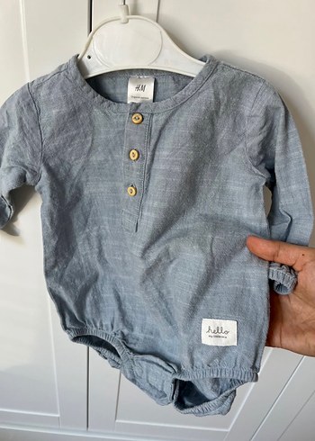 3 Ay Beden H&M Erkek Bebek Gömlek Zıbın