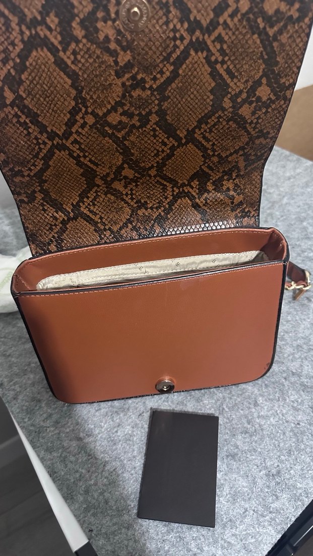 Beymen marka Yılan Desenli Deri Çanta - Görsel 4