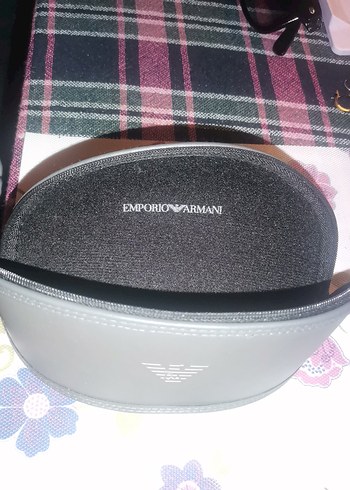 Emporio Armani Gözlük Kabı - Görsel 2