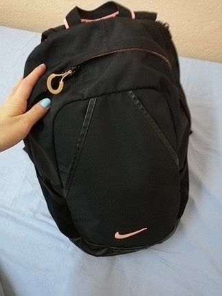 nike sırt çantası
