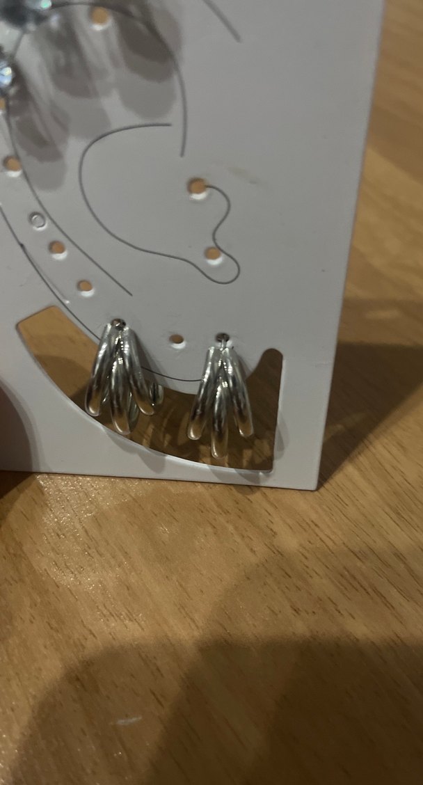 Kadın Zincir Detaylı Mini Gümüş Küpe - Görsel 2