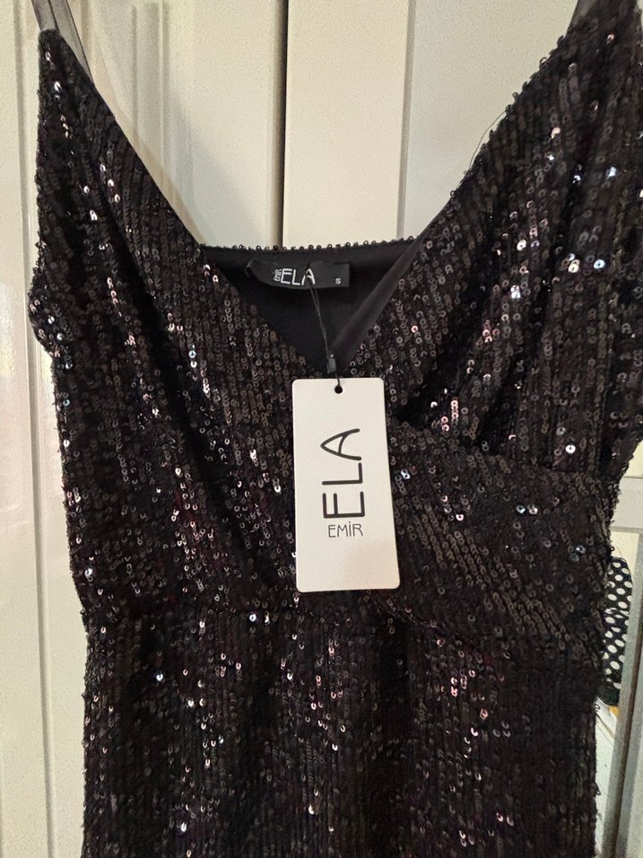 Payetli askılı abiye - Görsel 3