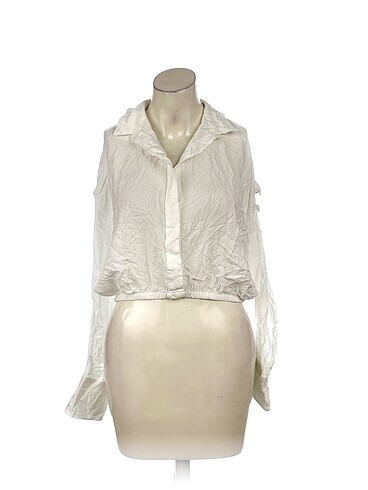 Stradivarius Bluz %70 İndirimli.