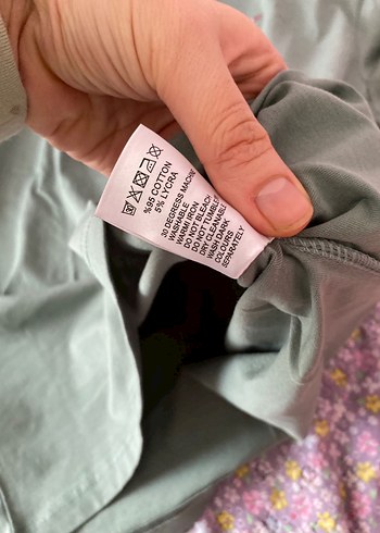 Tommy Hilfiger Kırmızı ve Gri Kısa Kollu Tişörtler - Görsel 5