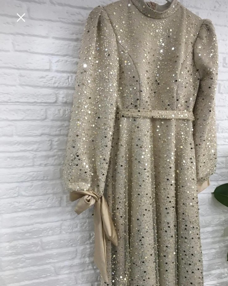 İşlemeli Beyaz Uzun Kollu Abiye Elbise - Görsel 3