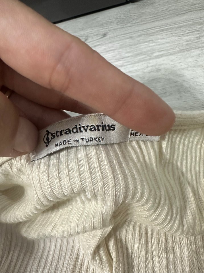 Bej Kadın V Yaka stradivarius bluz - Görsel 2