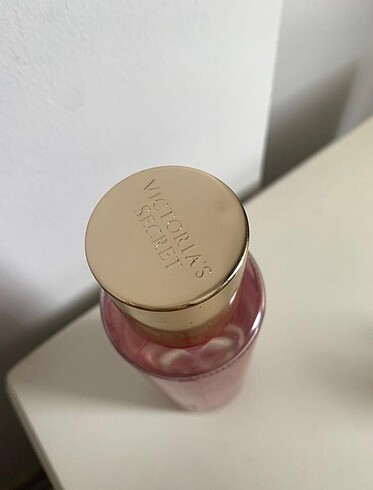  Beden Victoria's Secret Vücut Spreyi
