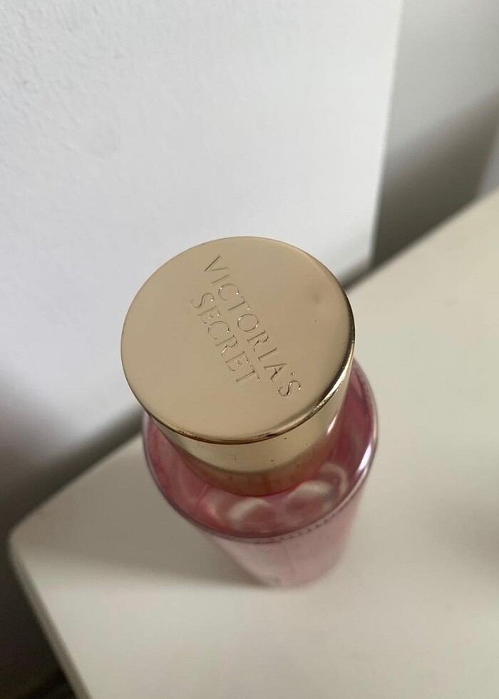 Victoria's Secret Vücut Spreyi - Görsel 3