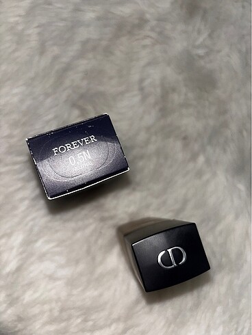 Dior Forever Fondöten - Görsel 3