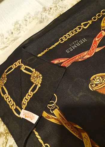 Zincir Detaylı Kadın İpek şal hermes - Görsel 3