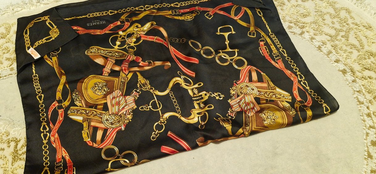 Zincir Detaylı Kadın İpek şal hermes - Görsel 5