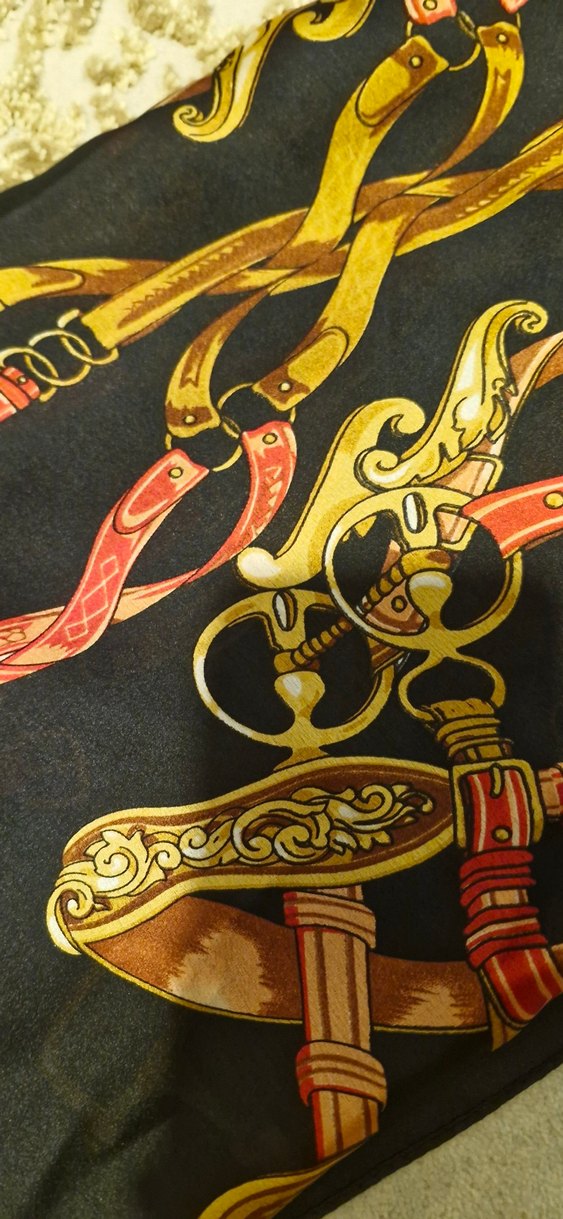 Zincir Detaylı Kadın İpek şal hermes - Görsel 2