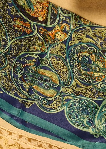 Parlak Çok Renkli İpek hermes şal - Görsel 2