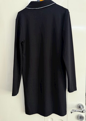 Siyah Yakalı Düğmeli Uzun Kollu Triko Elbise - Görsel 6