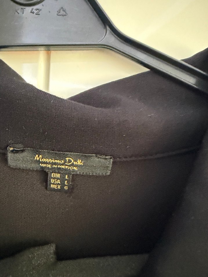 Siyah Yakalı Düğmeli Uzun Kollu Triko Elbise - Görsel 3