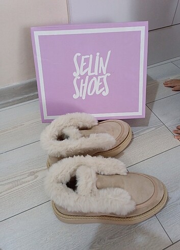 Selin shoes 
