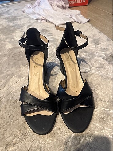 Kadın topuklu ayakkabı - Görsel 2