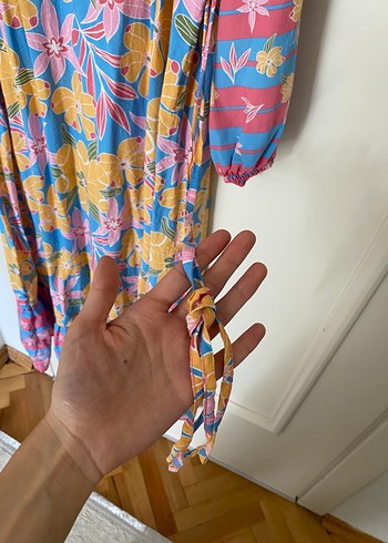 LC Waikiki Uzun Kollu Uzun Elbise