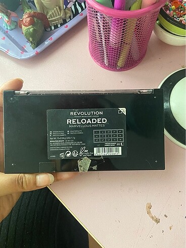 Revolution Revolution Far Paleti Marvellous Mattes