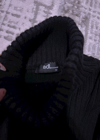 Siyah Triko Boğazlı Kadın Kazak - Görsel 4