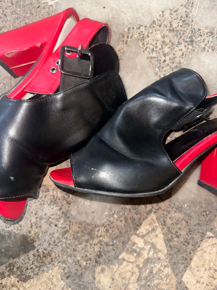 Kırmızı Siyah Tokalı Blok Topuklu Kadın ayakkabı - Görsel 3
