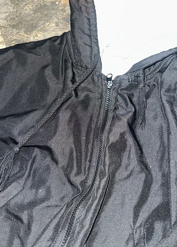 Siyah Kapüşonlu Peluş Detaylı Kadın Kışlık Ceket - Görsel 2