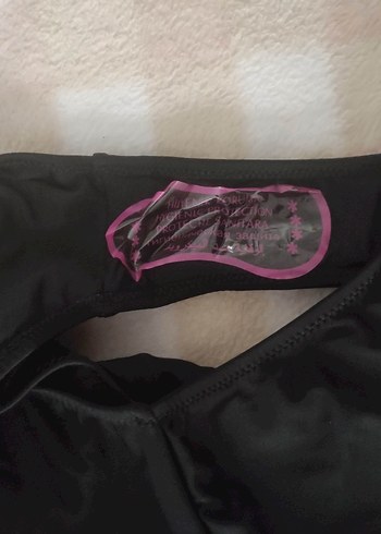 Düğmeli Siyah Gotik Askılı Mayo - Görsel 2