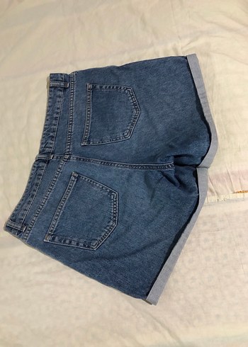 Bershka Orta bel Kadın Kot Şort