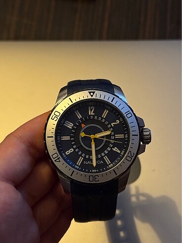 Beden lacivert Renk NAUTICA 44 MM ERKEK SAATİ