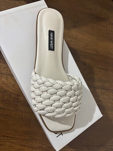 Nine West Kadın terlik