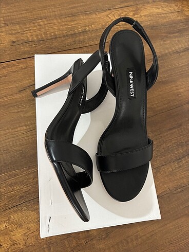 Nine West Kadın topuklu